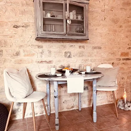 Le 104 Saint-Privat-de-Champclos