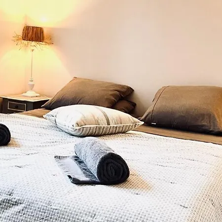 דירה Le 104 Saint-Privat-de-Champclos